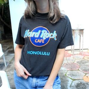 Vintage 90s Hard Rock Cafe Honolulu Black Tshirt Size Small